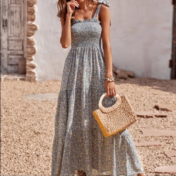 Boho floral tie shoulder shirred ruffle hem dress - Picture 5 of 13